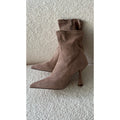 Bottines daim talons taupe