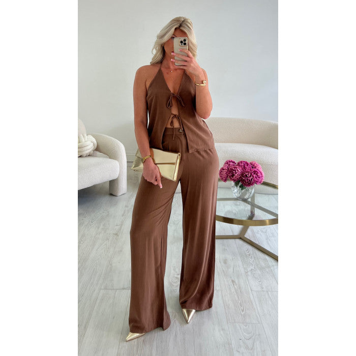 Ensemble lin marron