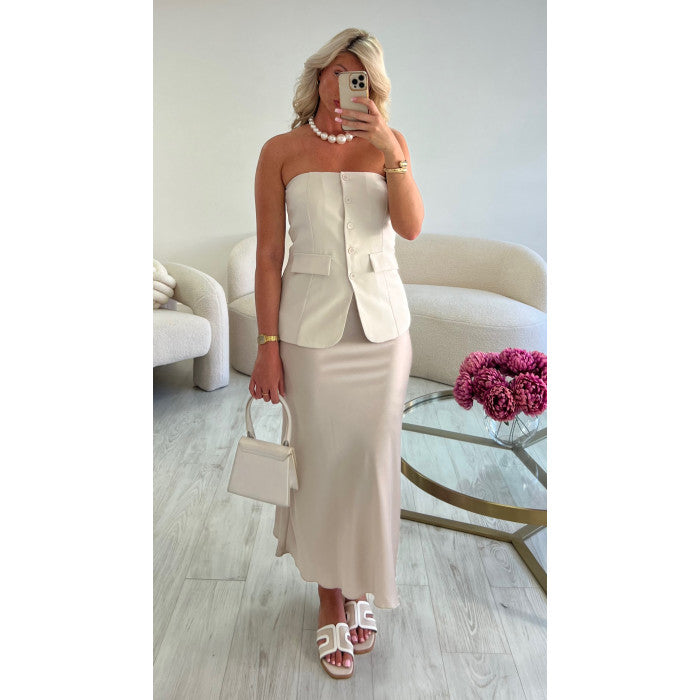 jupe satinée beige