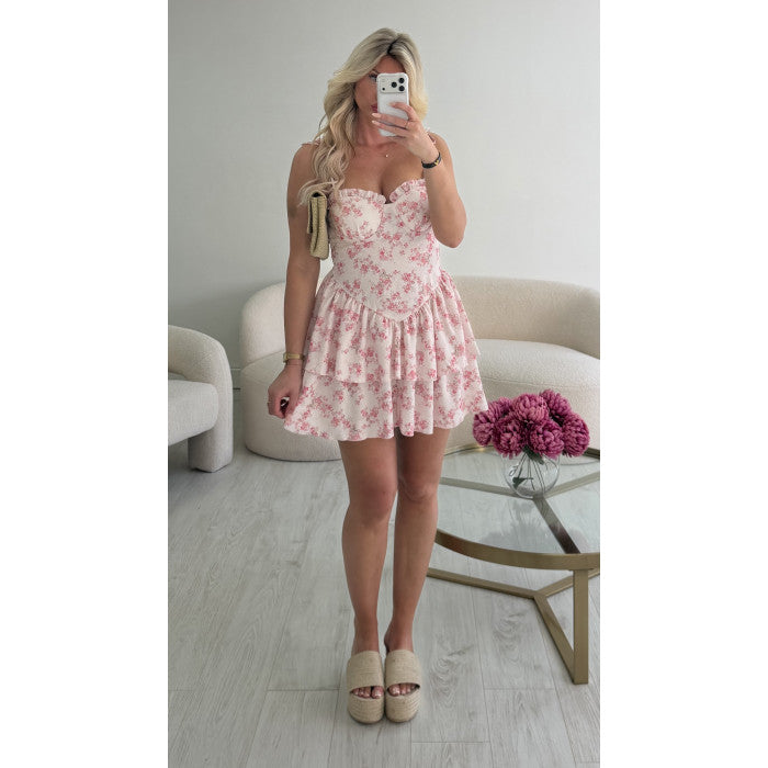 Robe courte fleurie rose