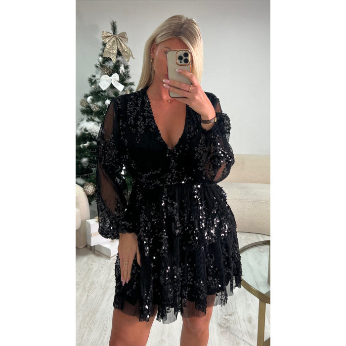 Robe tulle fluide sequins noire